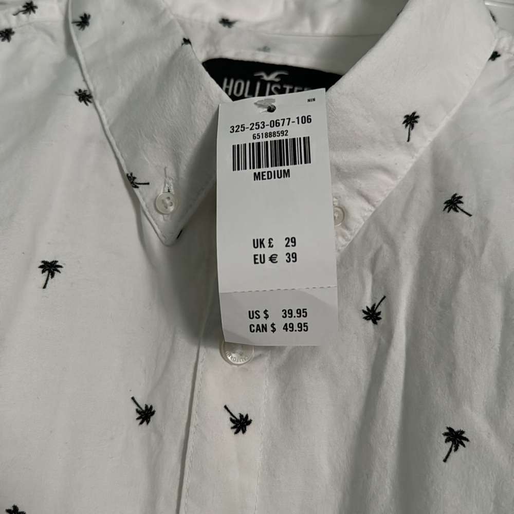 Men’s Brand new Hollister short sleeve button down - Picture 4 of 5